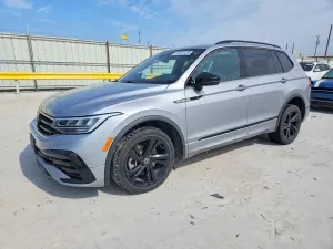Volkswagen Tiguan 2.0L 4 2024
