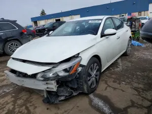 Nissan Altima 2.5L 4 2020