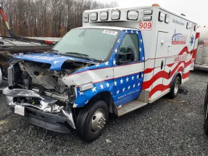 Ford Econoline 7.3L 8 2022