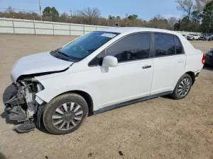Nissan Versa 1.8L 4 2011