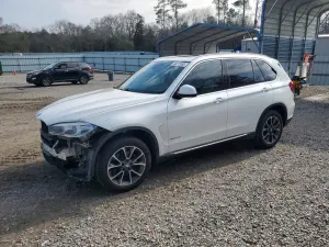 BMW X5 3.0L 6 2015