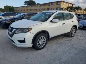 Nissan Rogue S 2.5L 4 2020