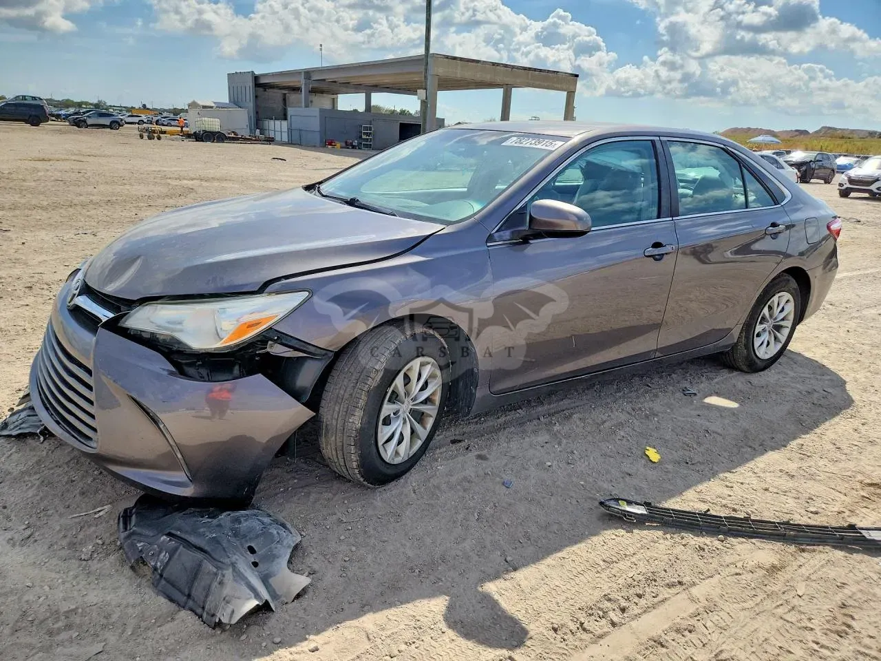 Toyota Camry LE 2.5L 4 2016