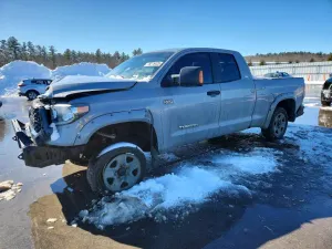 Toyota Tundra 5.7L 8 2019