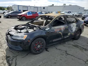 Volkswagen Jetta 2.0L 4 2014