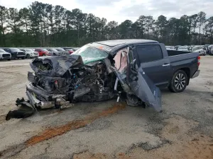 Toyota Tundra 5.7L 8 2018