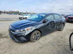 Kia Cerato / Forte / K3 LX 2.0L 4 2024