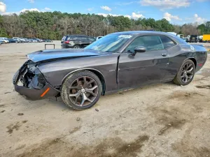 Dodge Challenger 5.7L 8 2019