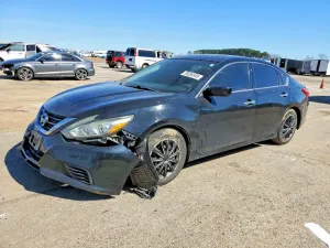 Nissan Altima 2.5L 4 2017