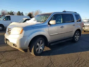 Honda Pilot TOURING 3.5L 6 2013