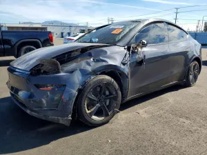 Tesla Model Y 2026