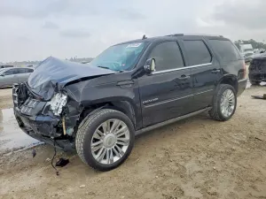 Cadillac Escalade 6.2L 8 2014