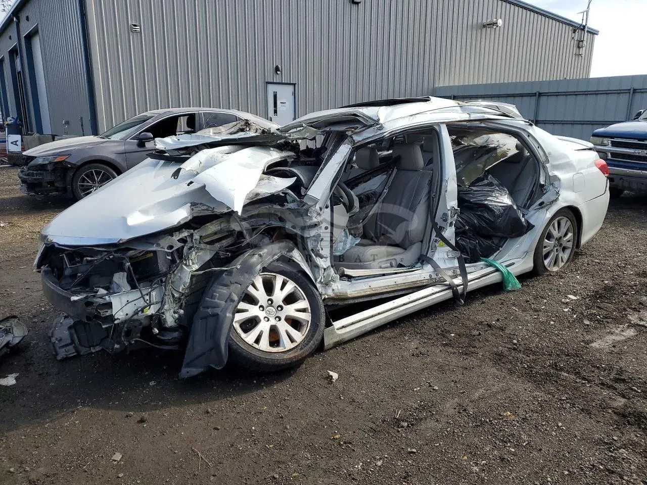 Toyota Avalon 3.5L 6 2012