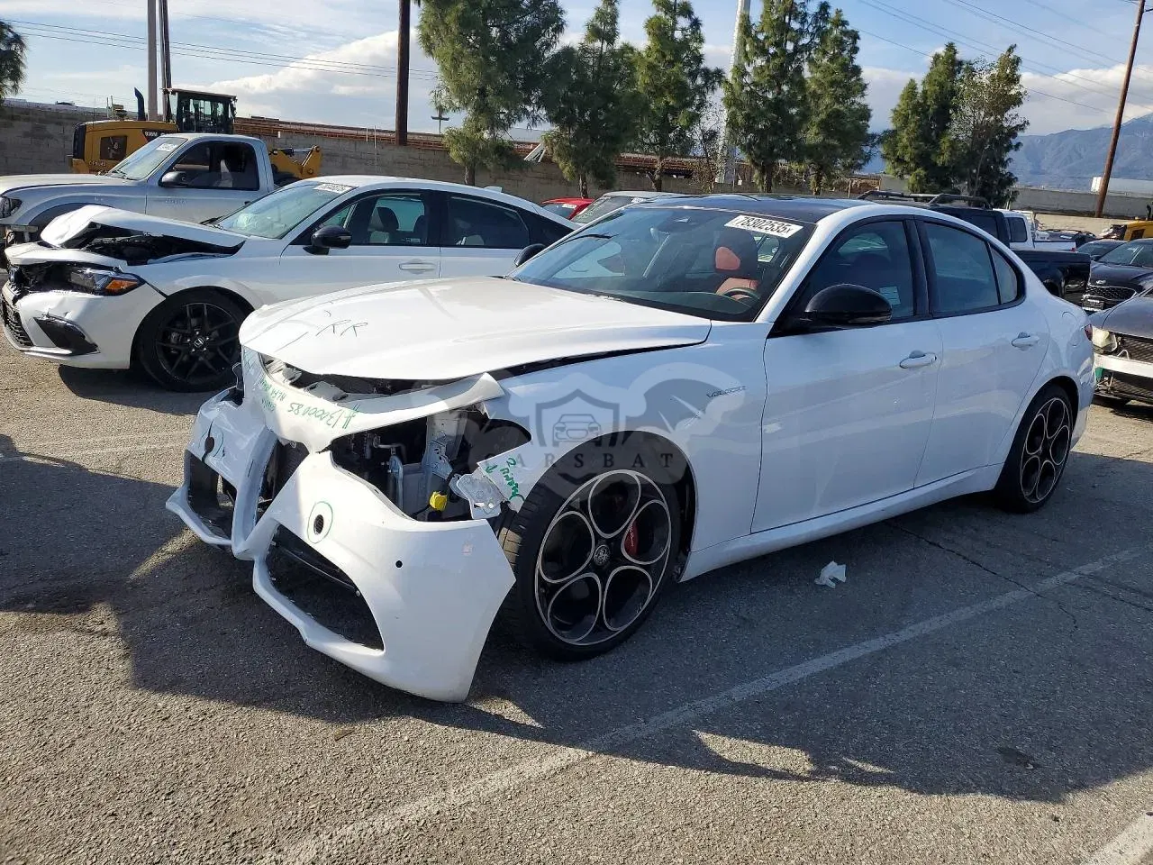 Alfa Romeo Giulia 2.0L 4 2023