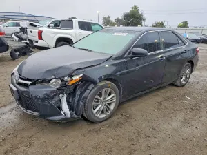 Toyota Camry LE 2.5L 4 2015