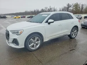 Audi Q3 2.0L 4 2022