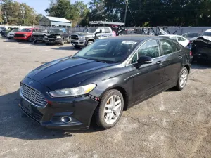 Ford Fusion SE 1.6L 4 2013