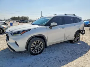 Toyota Highlander PLATINUM 3.5L 6 2021