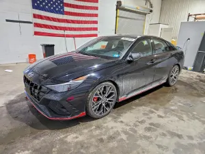 Hyundai Elantra 2.0L 4 2023