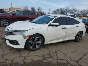Honda Civic TOURING 1.5L 4 2016