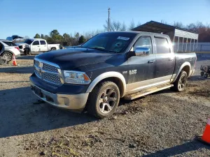 RAM 1500 5.7L 8 2015