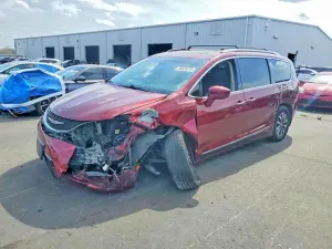 Chrysler Pacifica 3.6L 6 2020