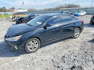 Hyundai Elantra 2.0L 4 2019