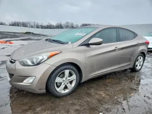 Hyundai Elantra 1.8L 4 2013