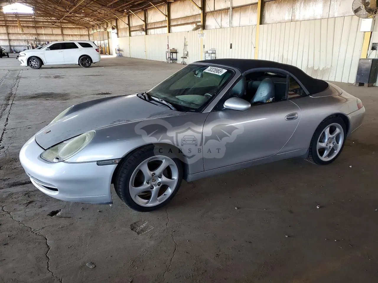 Porsche 911 CARRERA 2 3.4L 6 2001