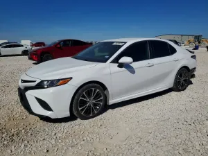 Toyota Camry 2.5L 4 2020