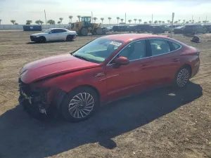 Hyundai Sonata 2.0L 4 2025