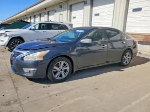 Nissan Altima 2.5L 4 2015