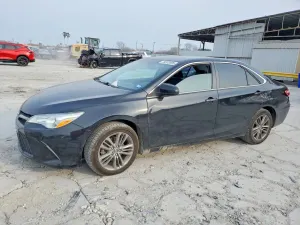 Toyota Camry LE 2.5L 4 2015