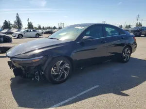 Hyundai Elantra 2.0L 4 2024