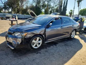 Toyota Camry 2.5L 4 2013