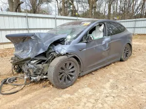 Tesla Model X 2020