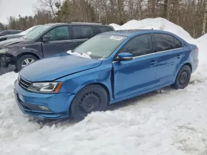 Volkswagen Jetta 1.8L 4 2015