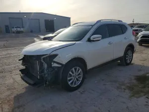 Nissan Rogue 2.5L 4 2017
