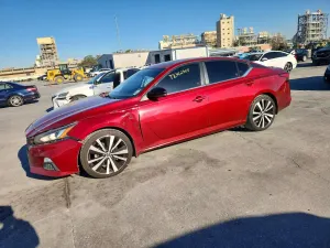 Nissan Altima 2.5L 4 2021