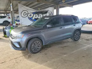 Volkswagen Taos 1.5L 4 2023