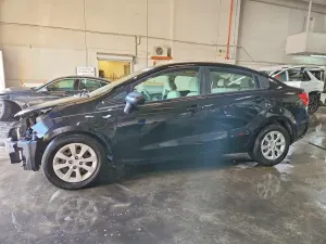 Kia Rio 1.6L 4 2014