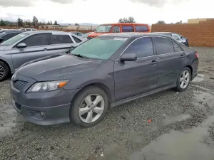 Toyota Camry SE 3.5L 6 2011