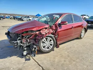 Nissan Altima BASE 2.5L 4 2012