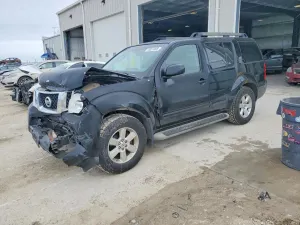 Nissan Pathfinder 4.0L 6 2012