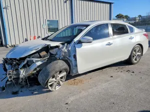 Nissan Altima 2.5L 4 2013