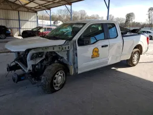 Ford F-150 3.3L 6 2023