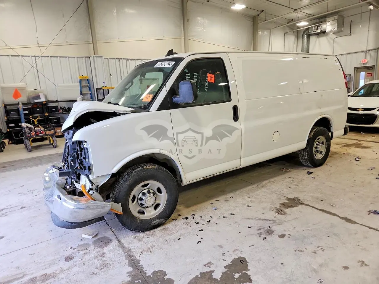 Chevrolet Express 6.6L 8 2021