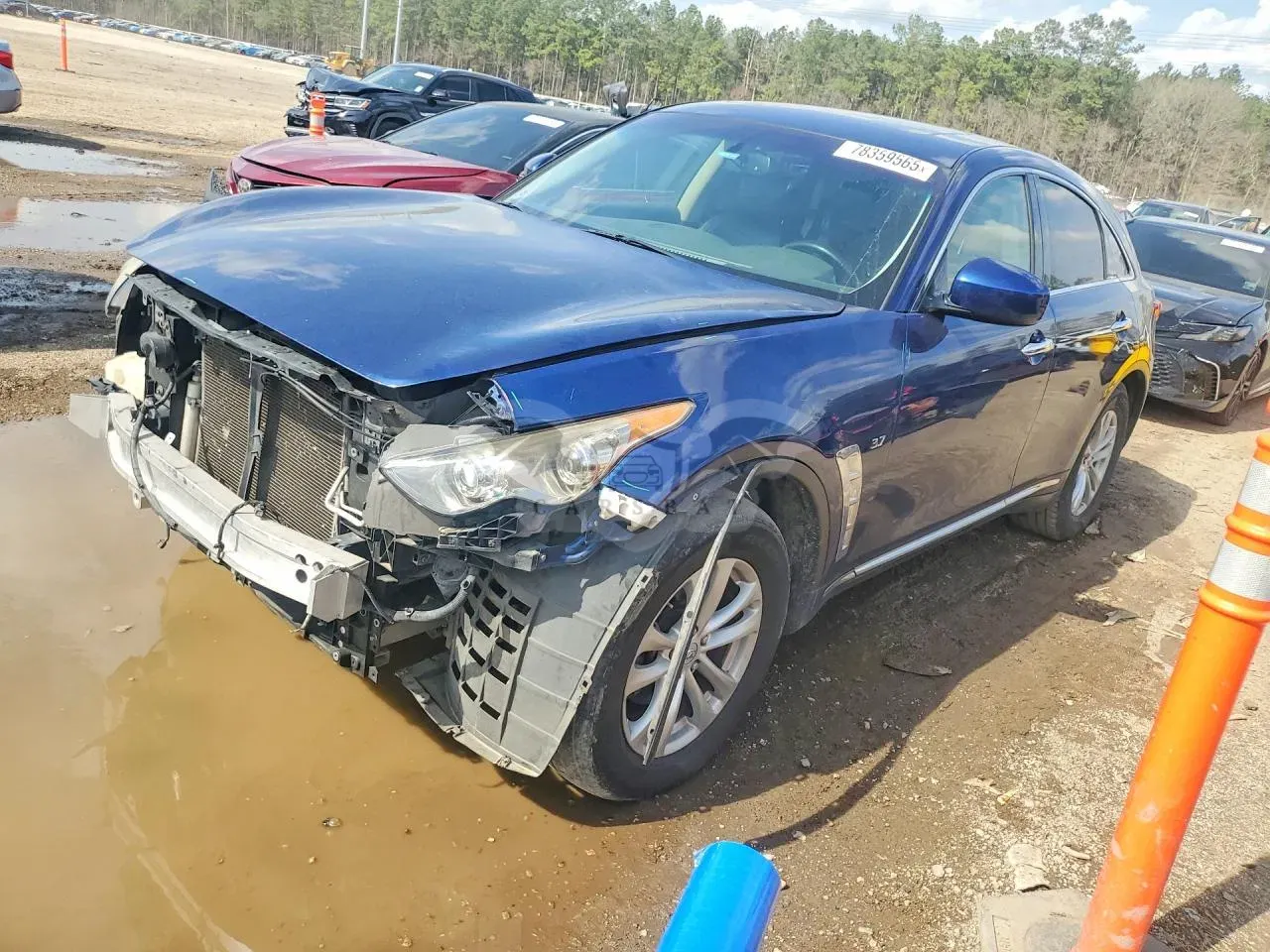 Infiniti QX70 3.7L 6 2017
