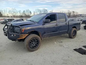 Nissan Titan 5.6L 8 2011