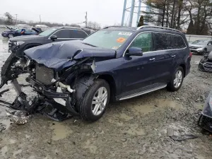 Mercedes-Benz GL 3.0L 6 2015